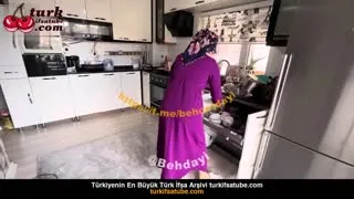 Nude ile ifşa Mutfağın yerlerini sildi