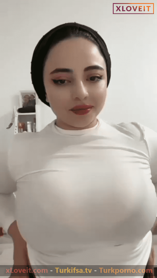 Tango Ceyda ifşa Kapalı koca meme göt karşında