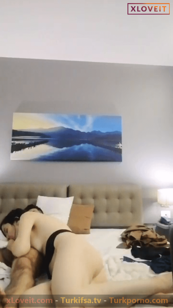 Sarhoş Porno Rapunzel istemeye istemeye sakso çekip sikildi