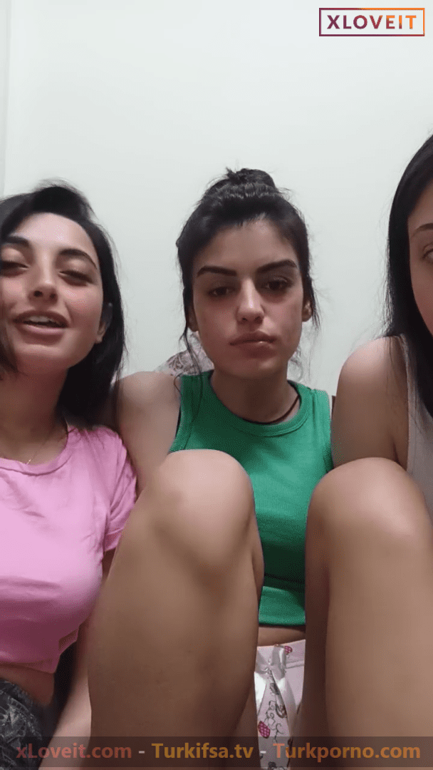 Sude Ece Buse ifşa Üç kızın canlı yayınını seyret