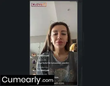 Mikaraun ifşa meme açıyor Mika