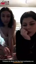 Ceyda Sevim ifşa Kızlar soyundu erkekler arka planda