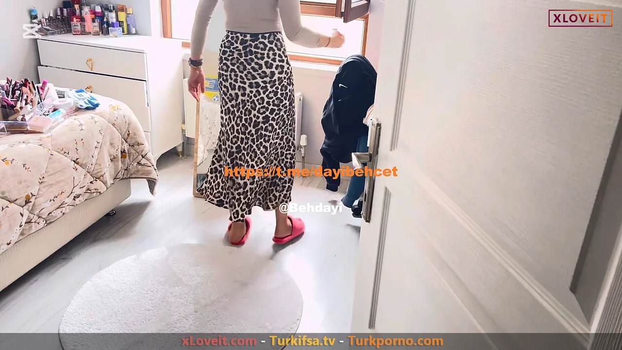 Esma ile Her Telden ifşa nude Youtube katıl Part 3 seyret